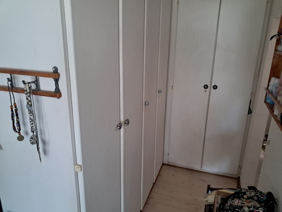 3 Bedroom Property for Sale in Safari Gardens North West